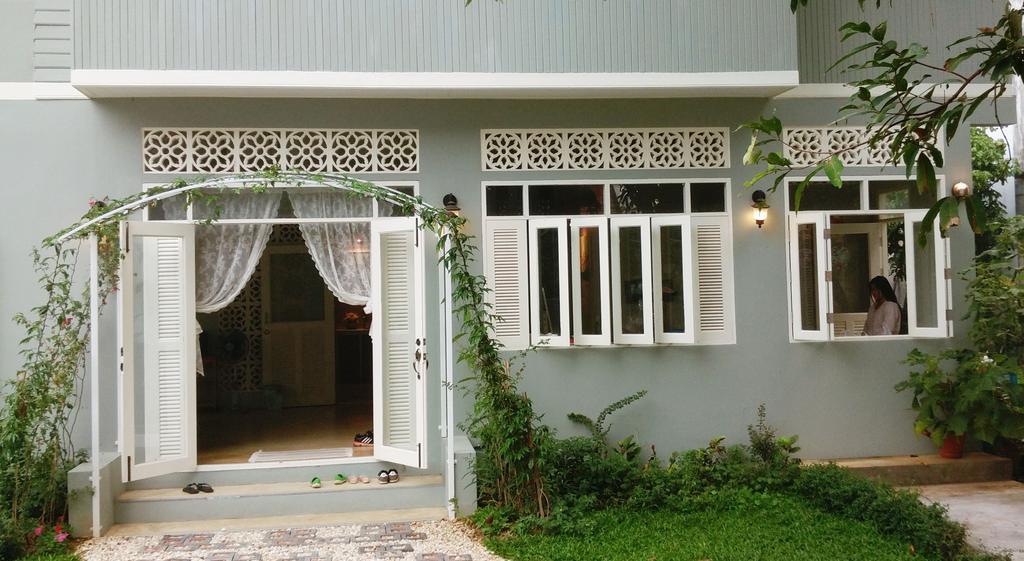 Lada House Bed and Breakfast Lampang Esterno foto