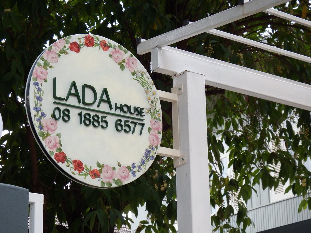 Lada House Bed and Breakfast Lampang Esterno foto