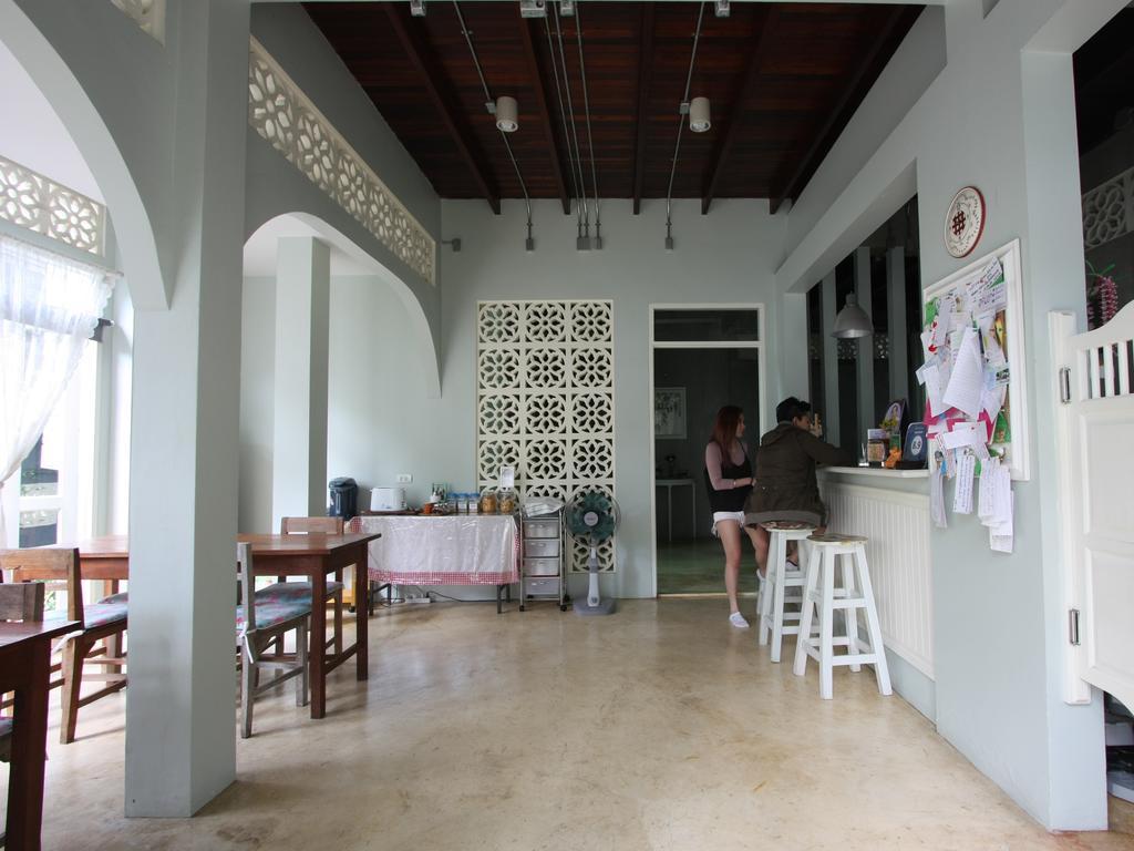 Lada House Bed and Breakfast Lampang Esterno foto